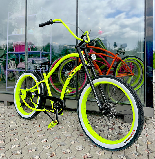 GRAND CHOPPER Neon <br> 7biegów, wysoka kierownica <br> SHOWROOM <br> koła 26"